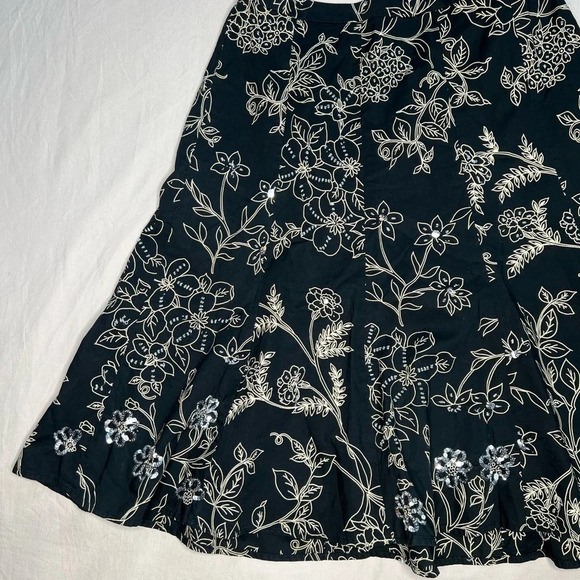 Ann Taylor LOFT Black Floral Sequins A-Line Skirt Size 4 Knee Length - Picture 3 of 12